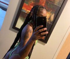 Long Beach Female Escort — Discreet Outcall Visits (No Police) - Image 2