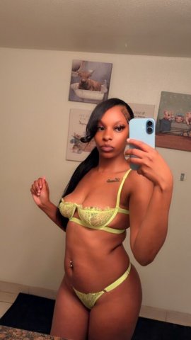 Fresno Slim Thick Squirter (New Arrival) — Mariah - 1