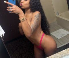 Caseyville Female Escort — slim, wax-fresh - Image 4