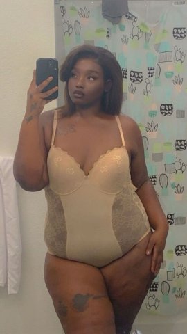 San Antonio In-Call Female Massage Escort — Private, Discreet, Stress Relief - 1