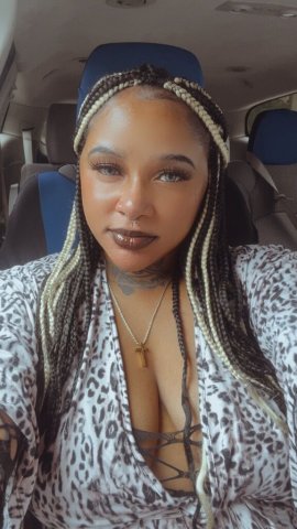 Chocolate Hippie—Candy Kisses () | Rockford Escorts - 1