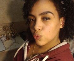 Linda chica para complacerte — servicio en Queens, New York - Image 2