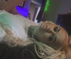 St. Louis escorts - St. Louis, MO Female Escort — Incalls/Outcalls, Showered