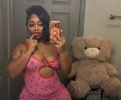 Rapid City, South Dakota Female Escort — Threesomes + No Anal - Image 3