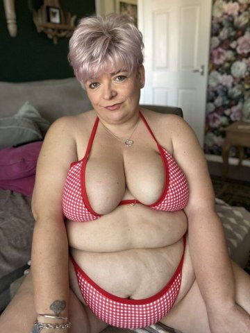 Salt Lake City MILF Escort — Incall, Outcall & Car/Hotel Fun - 1