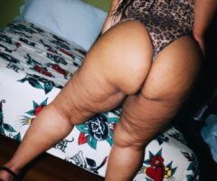 Puerto Rican BBW  — Caribbean-themed experience with foot fetish & massages - Image 6