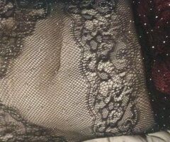 Little Rock Female Escort — 5'8" 178lb Curvy, 36DD - Image 3