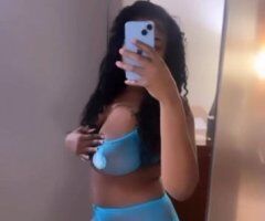 Chicago Female Escort — In-calls & Out-calls (15+ min deposit, gas required) - Image 2