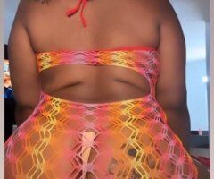 Chicago Female Escort — In-calls & Out-calls (15+ min deposit, gas required) - Image 6
