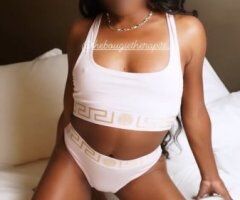 Charlotte escorts - Charlotte Female Escort — Virtual Stress Relief Massage & 2-Hour Cinema/Cuddle