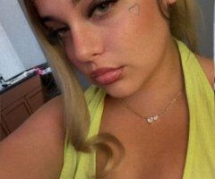 Indianapolis Female Escort — 5'2 thick - Image 2
