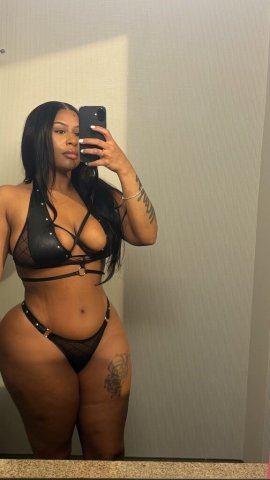 Dallas TX Outcalls Only Female Escort - 1