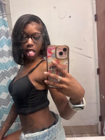 Valdosta GA Chocolate Theme Outcalls — Carplay Available - 1