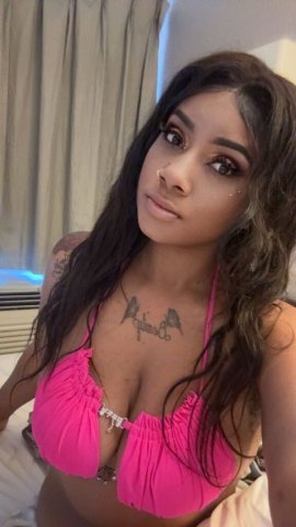 Las Vegas Female Escort — GFE massage + fetish-friendly incalls/outcalls - 1