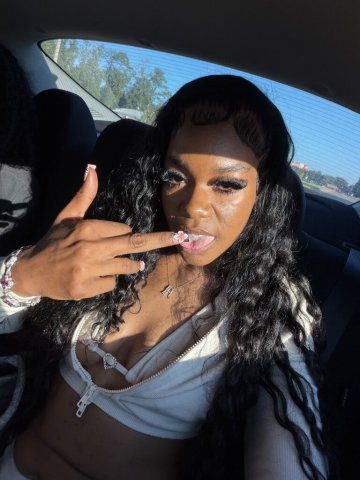 Savannah, GA Female Escort — Incall & Outcall, 2 Girls Available - 1