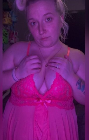 St. Cloud MN 33-Year-Old Female Escort — Incall/Outcall with Car Fun - 1