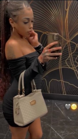 Sexy 22yo Female Escort — Incall, Outcall, CarFun - 1