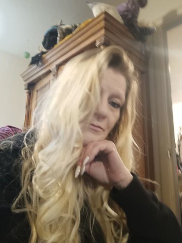 Portland, OR Full Service Female Escort — Body Rubs & Topless - 1