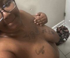 Chicago escorts - Chicago Female Escort — Car Date Only, In-Call