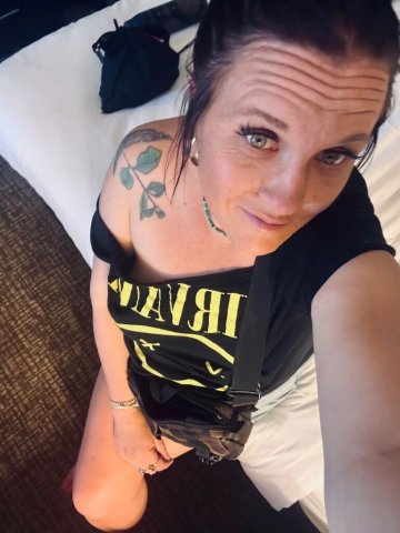 Salt Lake City Female Escort — Massage, Incall/Outcall - 1