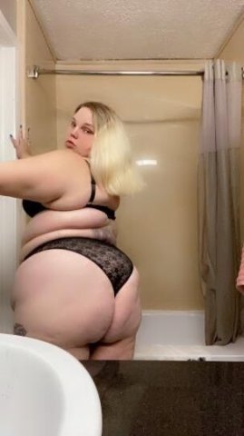 Baton Rouge Female Escort — $60 head only incall special (30 min) - 1