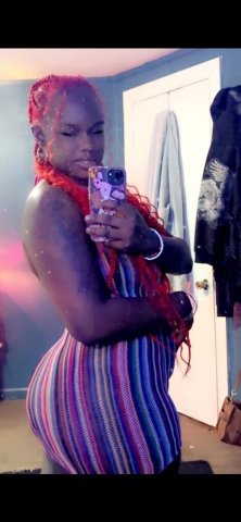 Columbia SC Incalls Birthday Playtime — Threesomes & Cuckold - 1