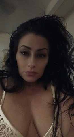 Sarah in Phoenix, Arizona — Incall Only Female Escort - 1