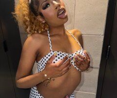 Austin Female Escort — Virtual kink sessions & face time - Image 4