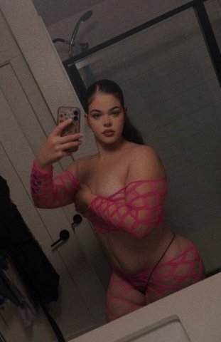 Johnson City TN Female Escort — full service, Nuru massages, BBJ/BJ & GFE - 1