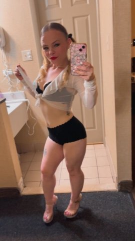 MsFunSize (4ft 4in) A1 Service — Discreet Chicago Incalls Only - 1