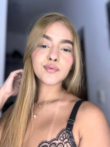Latina Incalls 24/7 — Anal & BJB (Cash Only, No Games) - 1