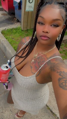 Chesapeake Female Escort — Incalls & Outcalls, FaceTime verification - 1