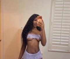 Beaumont, Texas Female Escort — FaceTime verification - Image 2