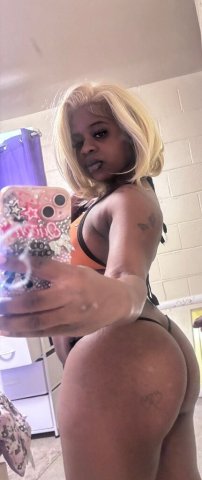 Richmond, VA Car Dates with Female Escort — Special car meetup - 1