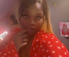 Skittles — 5'9 200lb curvy big booty escort (incalls only) - Image 2