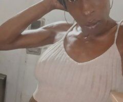 Charleston SC Female Escort — QV, HHR, HR Visits - Image 2