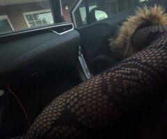 Oklahoma City Female Escort — Outcall only meetups - Image 3