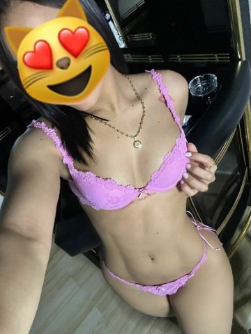 Charleston, SC Female Escort — BBJ, Anal, Kiss & Massage - 1