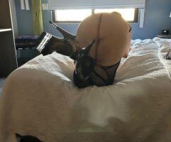 Lancaster PA Blonde Female Escort — Foot Fetish & FaceTime Sessions - Image 3