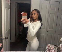 Petite Queen luxury — experienced domme + domme experience (Portland, OR) - Image 11