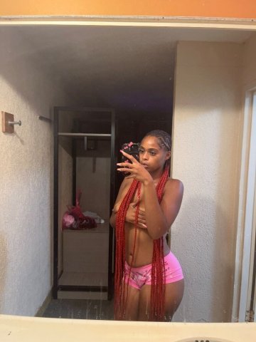 Dallas, TX In-Call Specials — Slim Thick Incall Sessions  - 1