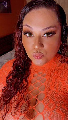 Tri-Cities TN Curvy Latina Female Escort — Deep Tissue Nuru + Fetish Friendly - 1