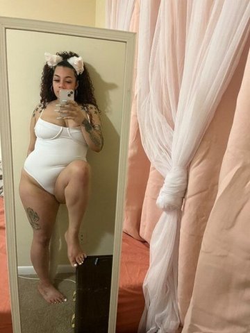 Pretty Pussy Eva — Latina 5'3 Escort in Tacoma (Incalls, Outcalls, Fetish) - 1