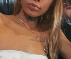 Huntington escorts - Huntington WV Blue-Eyed Escort (Meetups & Outcalls)