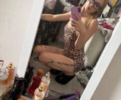 Huntington WV Blue-Eyed Escort (Meetups & Outcalls) - Image 2