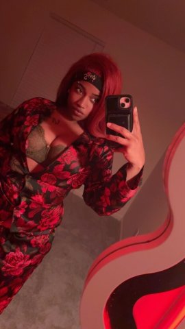 SugaPie — Bowling Green Female Escort with Deep Tissue & Pressure Point Massages - 1