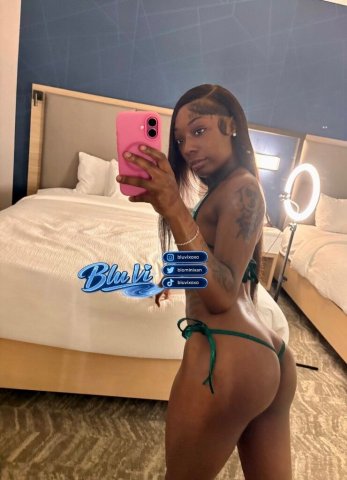 Richmond, VA Female Escort — Dominatrix (Head Only) Services - 1