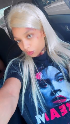 Fresno, CA Upscale Outcalls for Mature Men — Facetime Required - 1