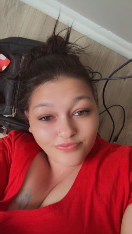 Tampa Curvy BBW Escort — Long Brown Hair & Late-Night Fun - 1