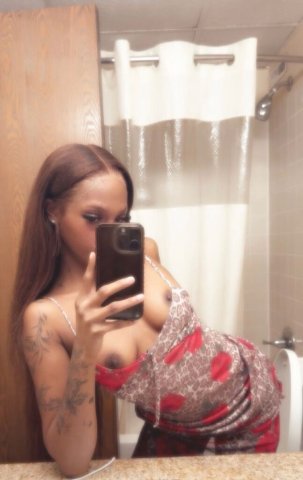 Yasira — Exclusive In-Call & Outcalls with FaceTime Verification (No Cardates) - 1